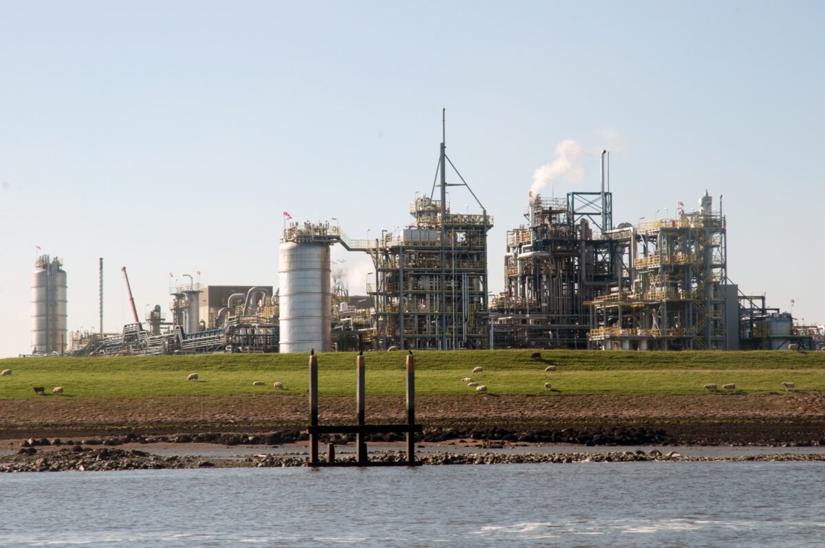 NMG voorstander van aanpak voor chemische industrie Groningen