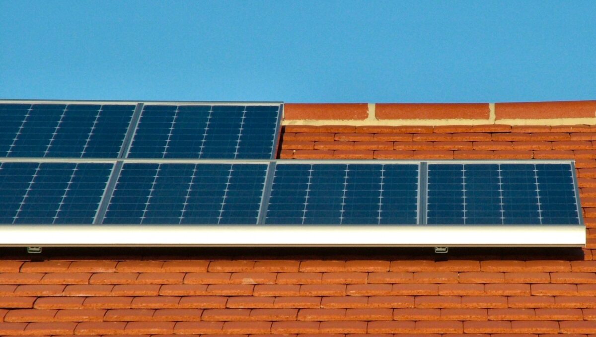 Startsubsidie voor zonnedak Energiecoöperatie De Monniksroos
