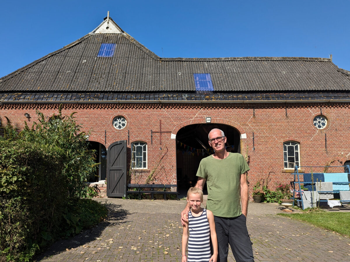 Het oude en het nieuwe in balans: Bram woont in een eeuwenoude boerderij